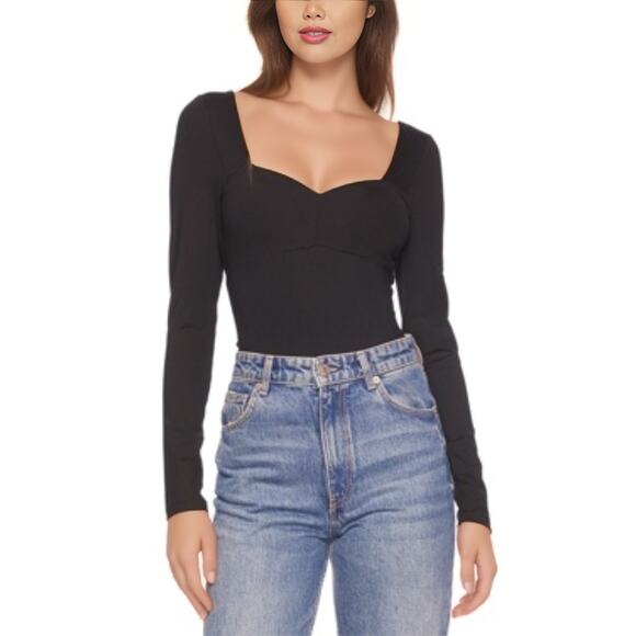 Susana Monaco Sweetheart Long Sleeve Top in Black NWT Size Medium - Picture 1 of 6